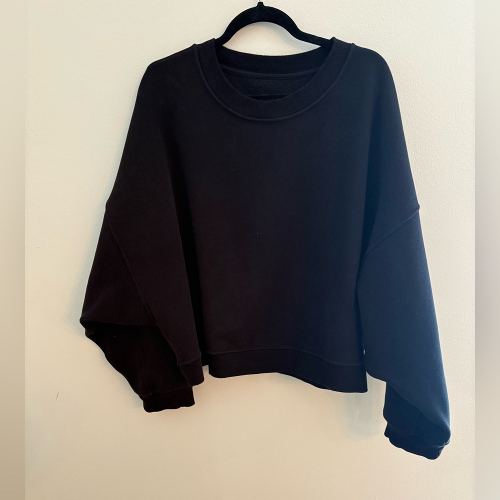 Lululemon Sweatshirt